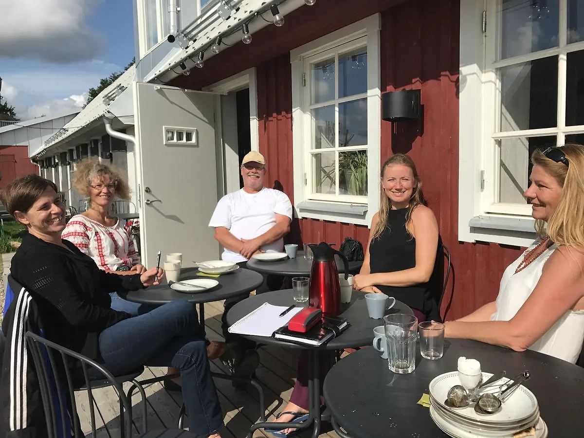 Cocoon Meetings Bed and Breakfast Degeberga Bed & Breakfast