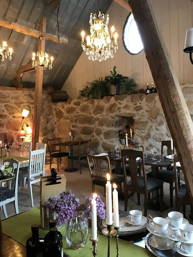 Cocoon Meetings Bed and Breakfast Degeberga Bed & Breakfast
